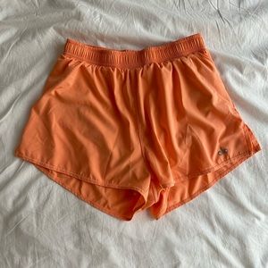 Alo Yoga Stride Shorts Orange / Cantaloupe XS